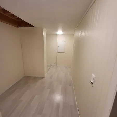 Apartment Classic 4 Bedrooms, 9 Guest In Kjeller - Good Proximity To Oslomet And Train Station