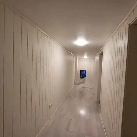 Апартаменты Classic 4 Bedrooms, 9 Guest In Kjeller - Good Proximity To Oslomet And Train Station