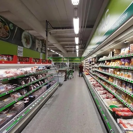 Classic 4 Bedrooms, 9 Guest In Kjeller - Good Proximity To Oslomet And Train Station Апартаменты Лиллештром